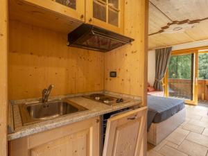 Apartment Residence gli Scoiattoli-3 by Interhome