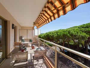 Studio Le Riviera-2 by Interhome