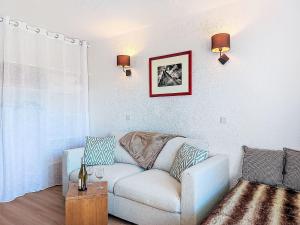 Studio Les Olympiades-13 by Interhome
