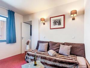 Apartment Les Olympiades-10 by Interhome