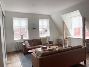 Top-Floor APT with Balcony & Sea View in Visby