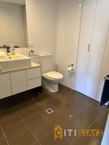 Tranquil, Relaxing Forrest Style Apartment - Braddon CBD