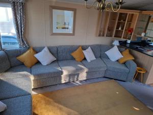 Caravan with hot tub at Tattershall lakes