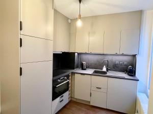 Champs-Elysées Executive Suite