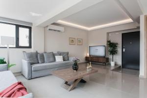 Loft in Psirri by Libertys Canvas