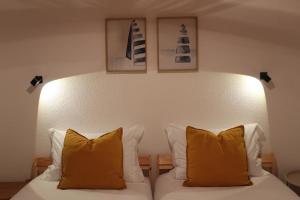 SixtyNine Beach Cottage