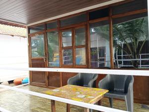 Mountain Palm patnem beach