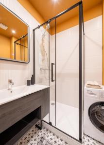 New Old Town studio - Luxury mattress, TV, Work desk, AC, Security