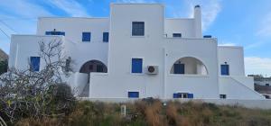 Hotel Pleasure Blackbeach Santorini