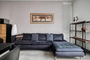 Large Central Apartment Milan’s Navigli – 5 Gu...