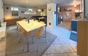 Holiday Home Buen Glesborg Xii