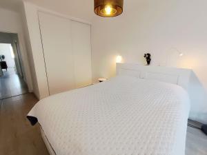 Apartment Le Victor Hugo by Interhome