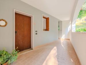 Apartment Monolocale Panorama by Interhome