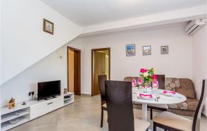 Cozy Apartment In Baska With Swimming Pool