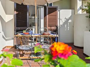 Apartment Iris 5- Terza Spiaggia by Interhome img24