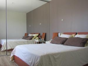 Étel : Maison moderne 5 pièces, 4 chambres, jardin, wifi - FR-1-479-207