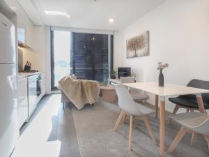 Exquisite and warm 1BR nest in Footscray Pool Gym