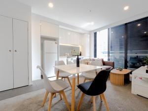 Exquisite and warm 1BR nest in Footscray Pool Gym