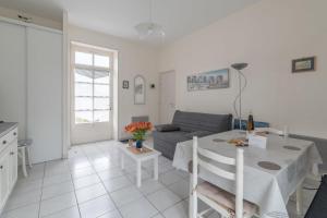 La Birochère - 400 m plage - Parking