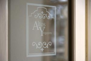 Altos Yrigoyen Hotel