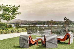 Nice in New Acton - 2bd 2bth Apt