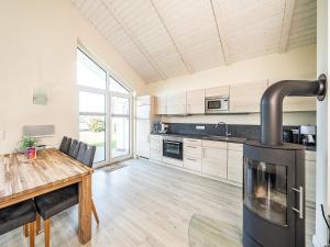 Üus Eilun 8 - Wohlfühlen im skandinavischen Ferienhaus mit Sauna und Kamin