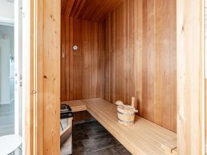 Üus Eilun 8 - Wohlfühlen im skandinavischen Ferienhaus mit Sauna und Kamin