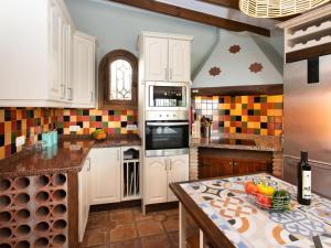 Holiday Home Comendador by Interhome