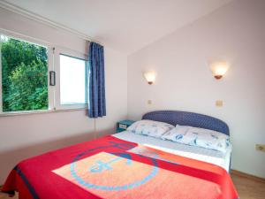 Apartment Plavi by Interhome