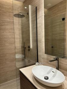 Sublime 2 pièces vue Mer Palais Miramar