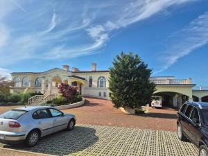 New Light house golf apartment