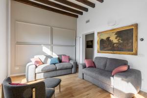 Tricolore - Luxury Apartments By Design Club Collection