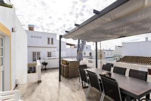 Tavira Santa Luzia Apartment, by Hopstays