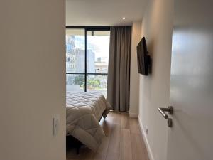 Depto Barbi - Depto Zona Guemes Edificio Maires Urbano Para 4 PAX - Hola Sur