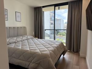 Depto Barbi - Depto Zona Guemes Edificio Maires Urbano Para 4 PAX - Hola Sur