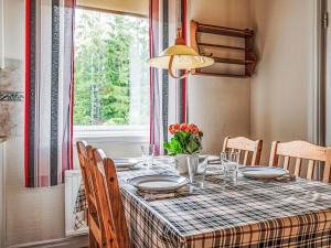 Holiday Home Mörtefors by Interhome