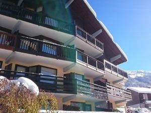 Charmant T2 de 40m² pour 7 pers. à Arêches, terrasse, proche pistes et commerces, classé 2 étoiles - FR-1-342-188