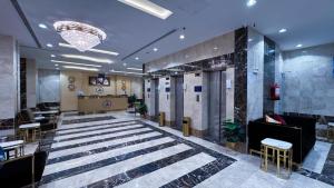 فندق البارون الذهبي