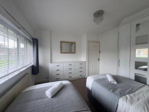 Spacious Luxurious Serviced Accommodation 1