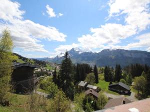 Chalet 5 ch, 11 pers, terrasse sud, Les Carroz - FR-1-572-115