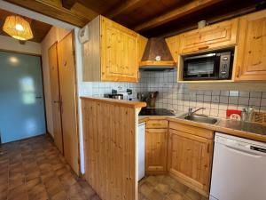 Appartement 4 pers. avec parking, proche pistes, animaux acceptés - FR-1-733-47