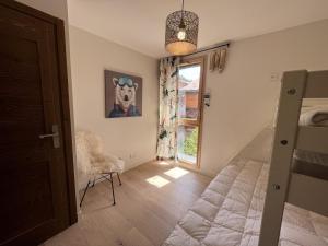 Superbe appart 3P au pied des pistes, parking couvert, terrasse, WiFi - Les Carroz - FR-1-572-288