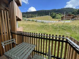 Superbe appart 3P au pied des pistes, parking couvert, terrasse, WiFi - Les Carroz - FR-1-572-288