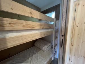 Charmant Studio-Cabine 4 pers, Centre-Village, Balcon Ouest, à 600m des Pistes - FR-1-572-281