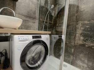 Appartement 2 Pièces Cabine pour 6 pers. avec Balcon - Pied de Piste, Parking Inclus - FR-1-572-261