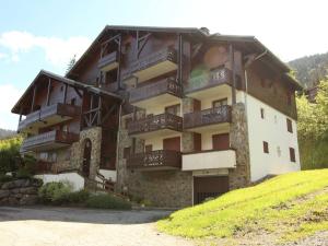 Studio cosy 4 pers avec parking, lave-vaisselle, balcon, proche des pistes et commerces - FR-1-572-56