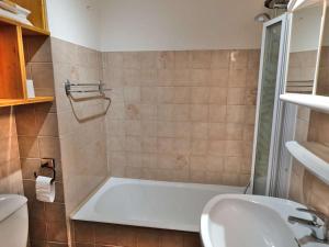 Studio confortable pour 4 avec balcon au calme près des pistes - FR-1-458-177