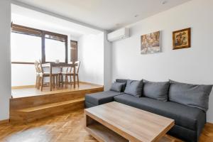 Split-Level City Stay with Balcony