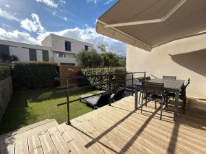 Spacieuse villa moderne à 500m de la plage dans une résidence