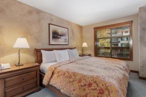 3309 - Two Bedroom Standard Powderhorn Lodge condo